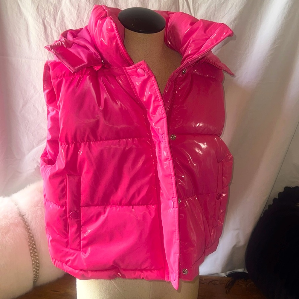 Forever 21 Faux Pink Patent Leather Puffer Vest Sz Small